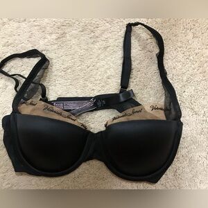 NWOT Victoria's Secret Black and Tan Bra